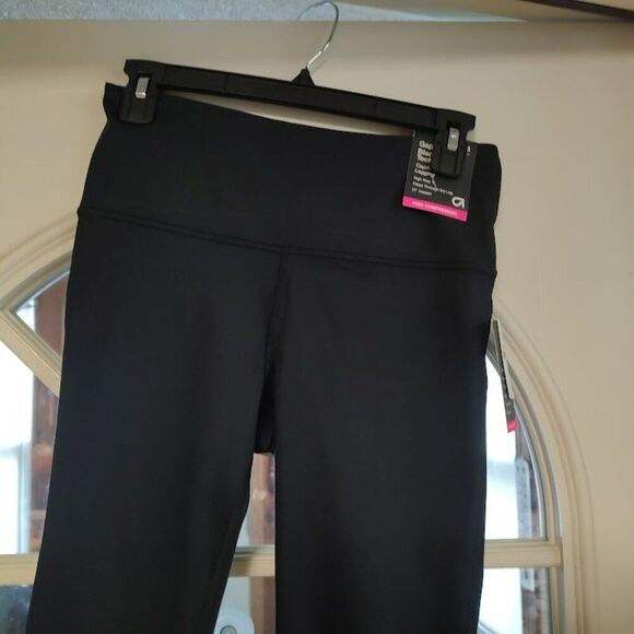 New Gap Fit Black Blackout Technology High Compression capri Leggings Women's S - Picture 2 of 2